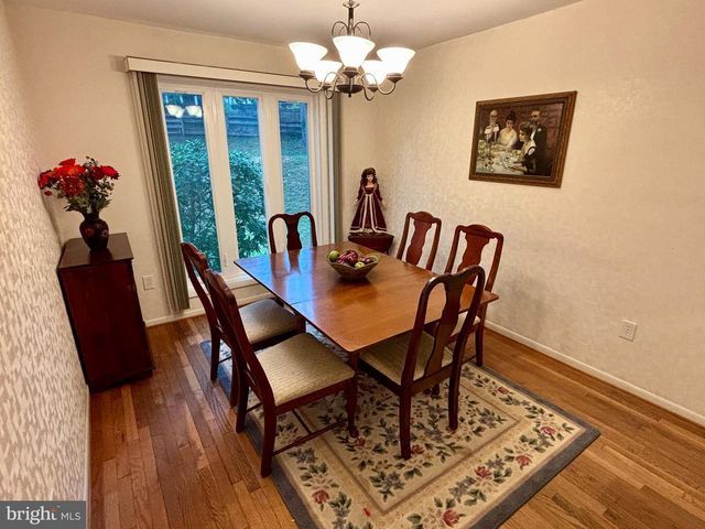 4 TROTTER CIR, Fredericksburg, VA 22407