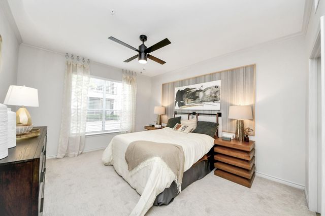 3003 Memorial Court 2323, Houston, TX 77007