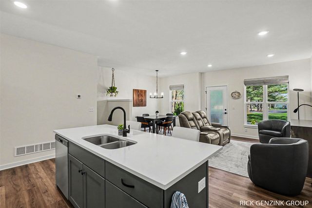 1993 N Shorewood Lane, Holland, MI 49423