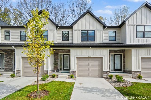 1993 N Shorewood Lane, Holland, MI 49423