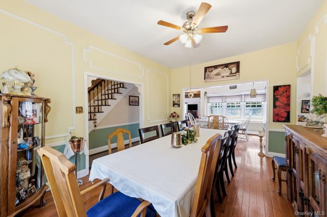 36 Sayville Road, Sound Beach, NY 11789