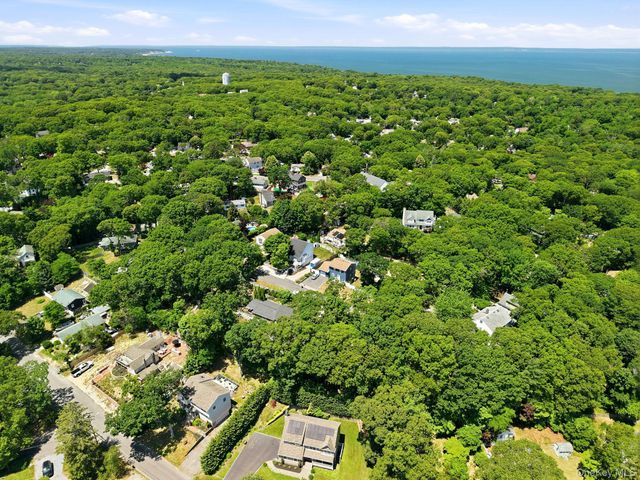 36 Sayville Road, Sound Beach, NY 11789