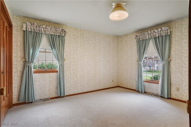 1402 Clinton Street, Niles, OH 44446