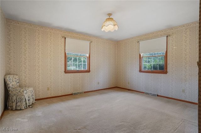 1402 Clinton Street, Niles, OH 44446