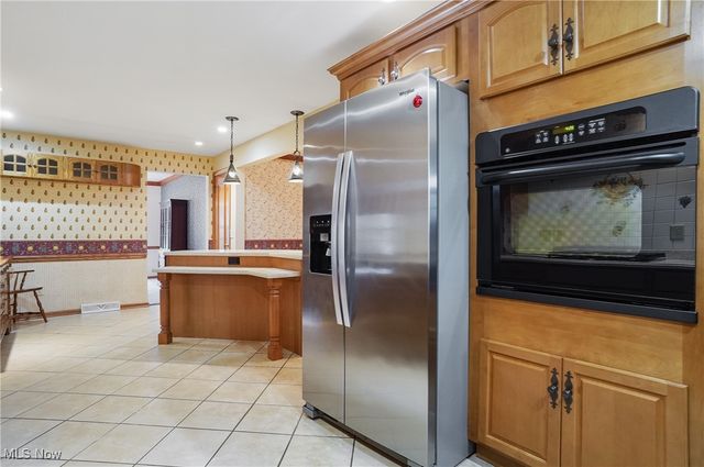 1402 Clinton Street, Niles, OH 44446