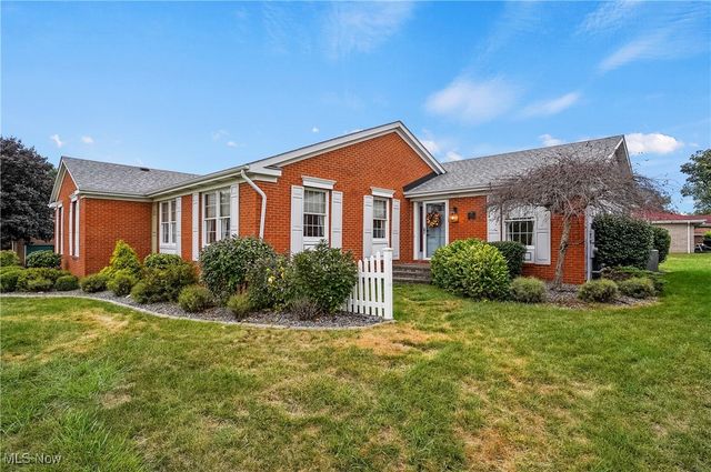 1402 Clinton Street, Niles, OH 44446