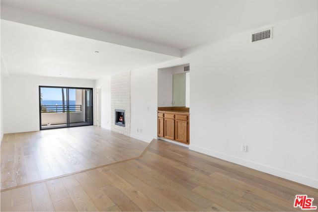 311 Ocean Avenue 203, Santa Monica, CA 90402
