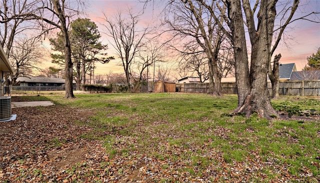 2106 Ina Avenue, Springdale, AR 72762