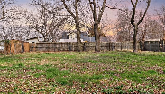 2106 Ina Avenue, Springdale, AR 72762