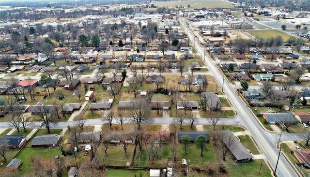 2106 Ina Avenue, Springdale, AR 72762