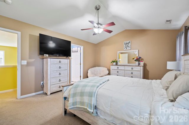 2015 Mallard Pointe Drive, Kannapolis, NC 28083