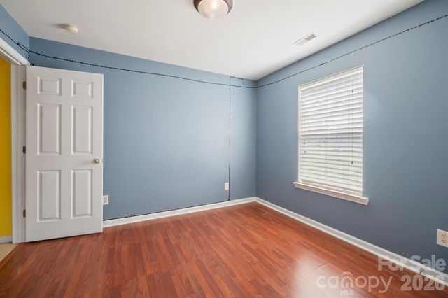 2015 Mallard Pointe Drive, Kannapolis, NC 28083