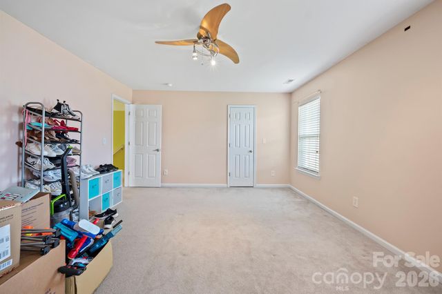 2015 Mallard Pointe Drive, Kannapolis, NC 28083