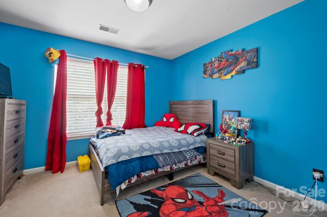2015 Mallard Pointe Drive, Kannapolis, NC 28083