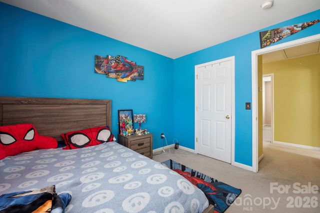 2015 Mallard Pointe Drive, Kannapolis, NC 28083