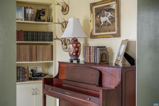 21 DEER PATH, Charlottesville, VA 22903