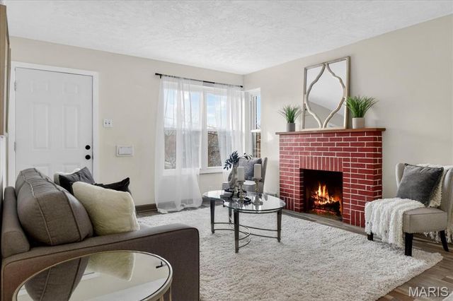 4019 Meramec Street, St Louis, MO 63116