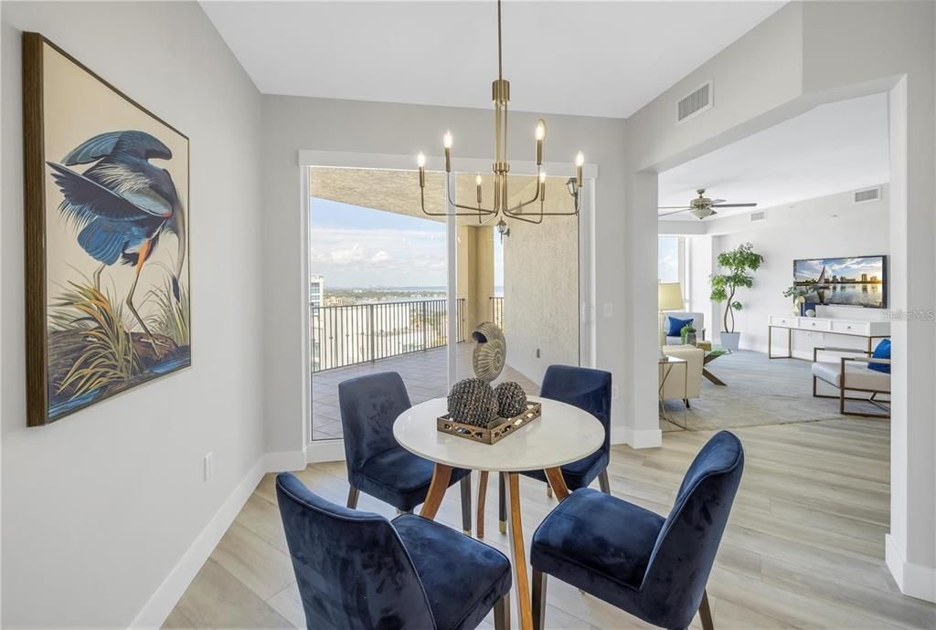 Image 10 of property listing at 300 BEACH DRIVE NE 2301, St Petersburg, FL 33701