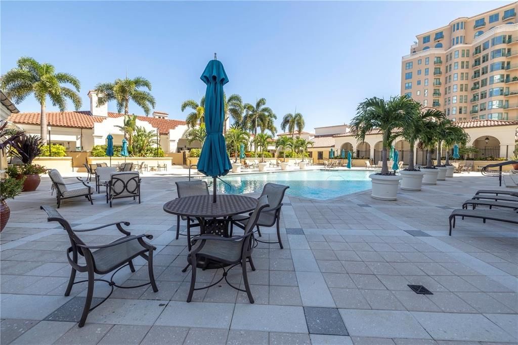 Image 29 of property listing at 300 BEACH DRIVE NE 2301, St Petersburg, FL 33701