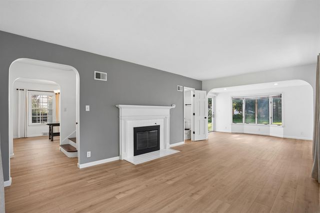 219 Berkshire Road, Waterloo, IA 50701