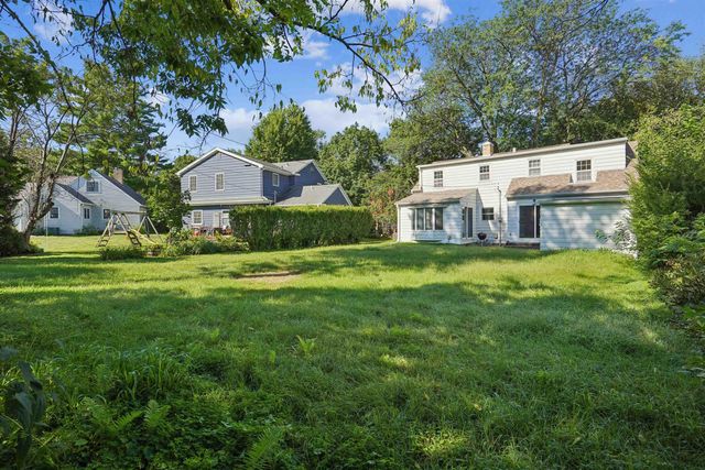 219 Berkshire Road, Waterloo, IA 50701