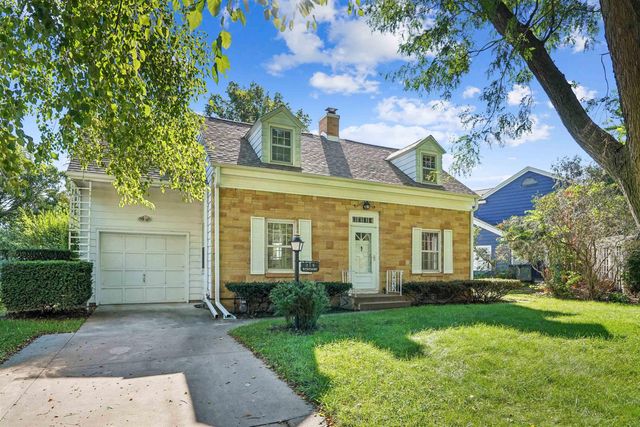 219 Berkshire Road, Waterloo, IA 50701