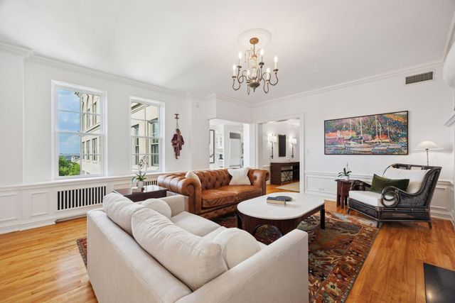 510 Groveland Avenue 522, Minneapolis, MN 55403