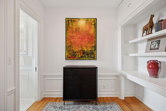 510 Groveland Avenue 522, Minneapolis, MN 55403