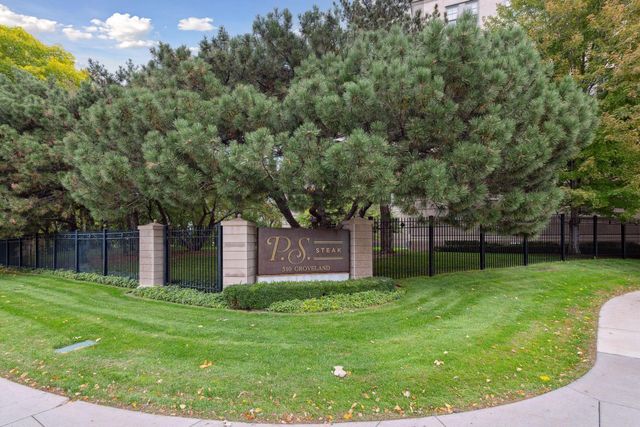 510 Groveland Avenue 522, Minneapolis, MN 55403