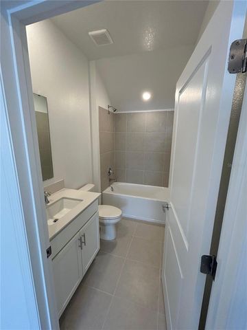 15524 WATER SPRING BOULEVARD, Winter Garden, FL 34787