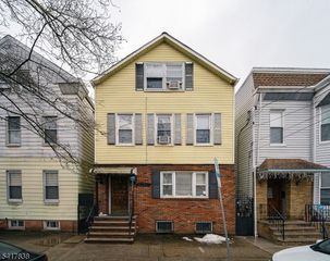 390 Lafayette St, Newark City, NJ 07105
