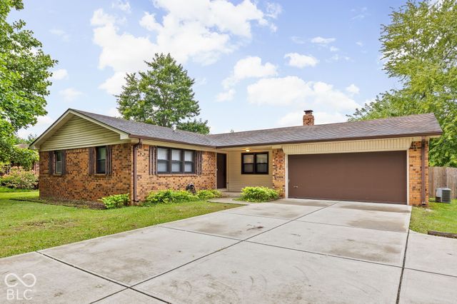1648 N Avon Avenue, Avon, IN 46123