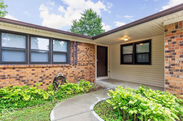 1648 N Avon Avenue, Avon, IN 46123