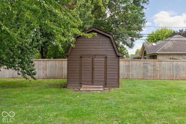 1648 N Avon Avenue, Avon, IN 46123
