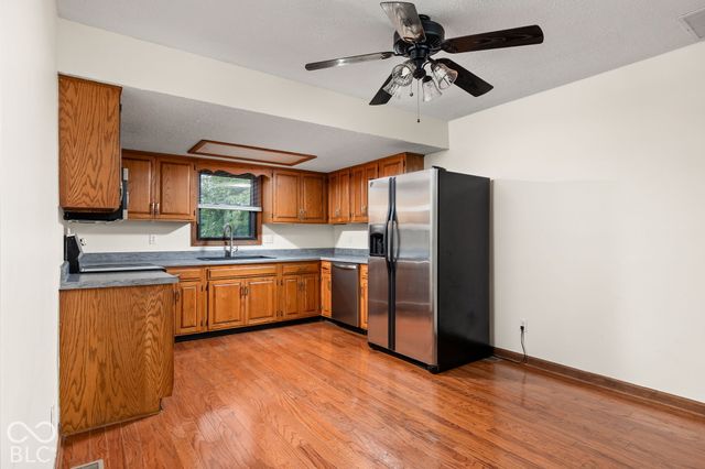 1648 N Avon Avenue, Avon, IN 46123