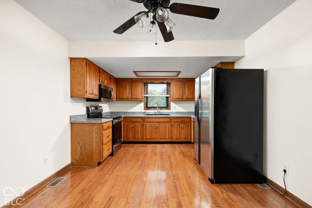 1648 N Avon Avenue, Avon, IN 46123