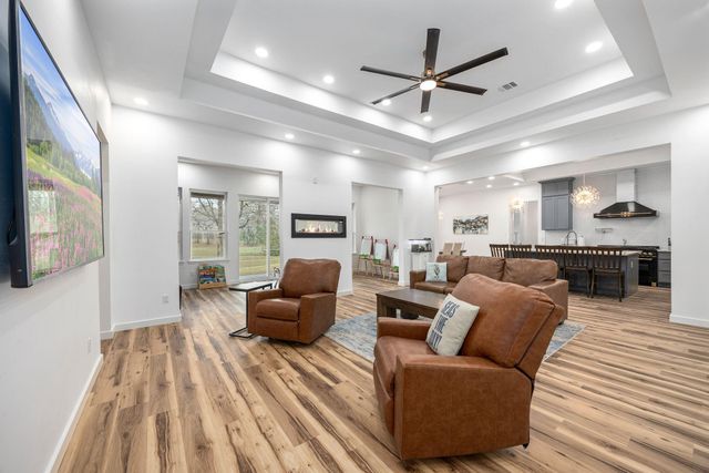 1314 Chestnut Ridge Road, Houston, TX 77339