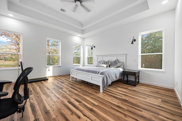 1314 Chestnut Ridge Road, Houston, TX 77339