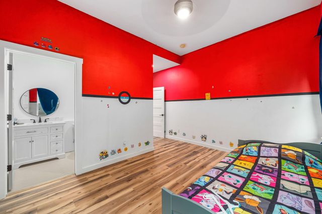 1314 Chestnut Ridge Road, Houston, TX 77339