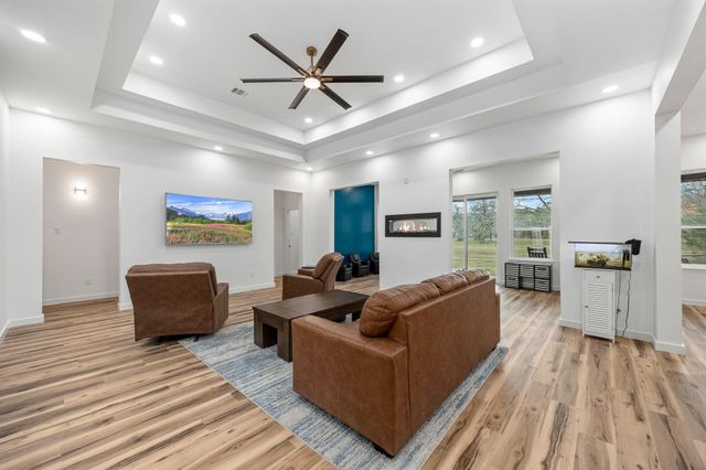 1314 Chestnut Ridge Road, Houston, TX 77339