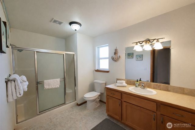 16 Ocean Boulevard, Ocean City, WA 98569