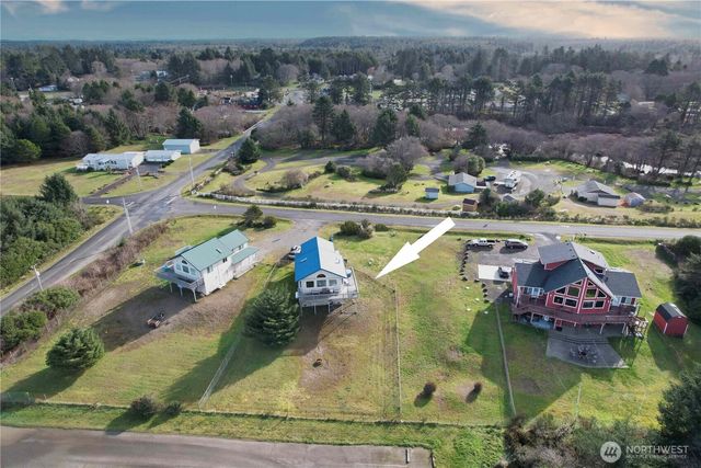 16 Ocean Boulevard, Ocean City, WA 98569