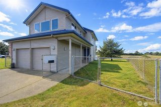 16 Ocean Boulevard, Ocean City, WA 98569