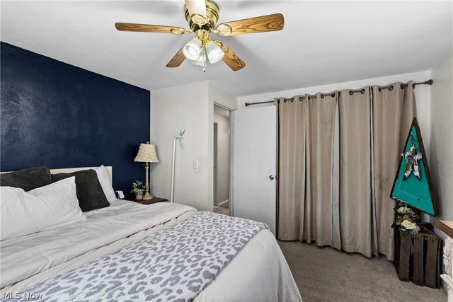 112 Parkview Drive, Wintersville, OH 43953