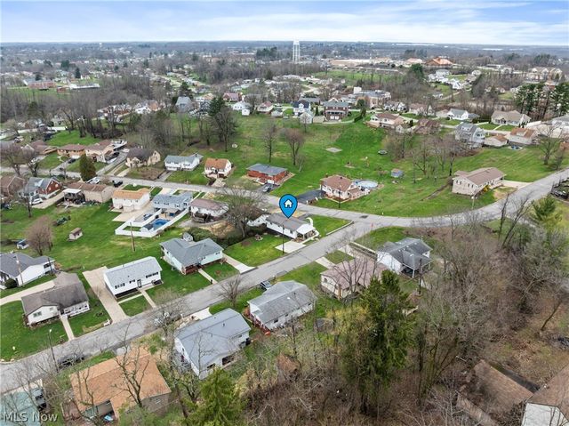 112 Parkview Drive, Wintersville, OH 43953