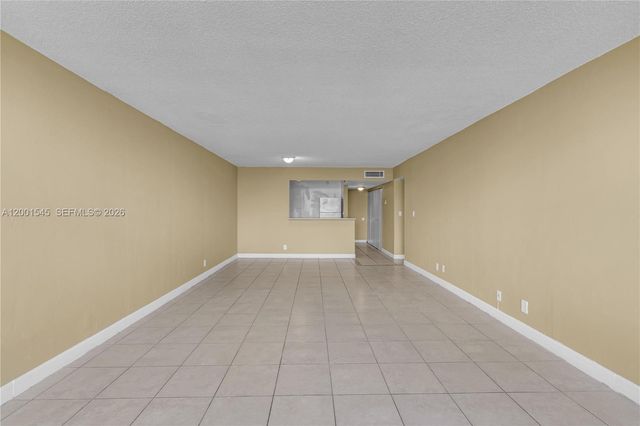 9143 SW 77th Ave B802, Miami, FL 33156