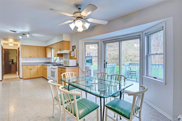 24 Park Avenue, Monsey, NY 10952