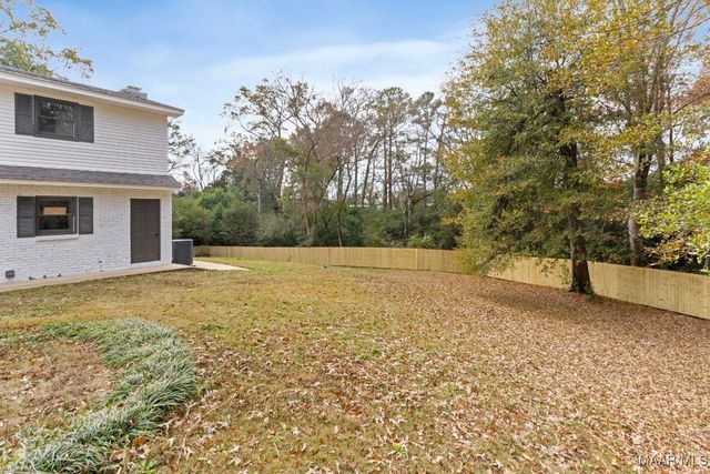 1110 Deramus Court, Prattville, AL 36066