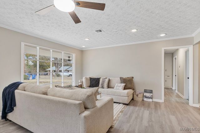 1110 Deramus Court, Prattville, AL 36066