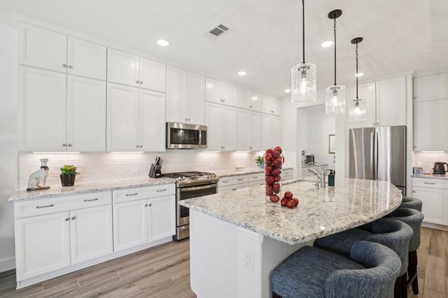 9716 Silver Rock Way, Denton, TX 76207